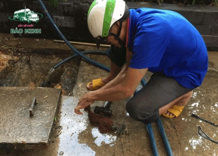 dich-vu-thong-tac-cong-tai-que-vo