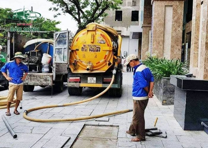 dich-vu-thong-tac-cong-tai-van-giang