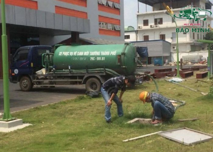 hut be phot truong hoc tai thai binh (2) hut be phot truong hoc tai thai binh (2)