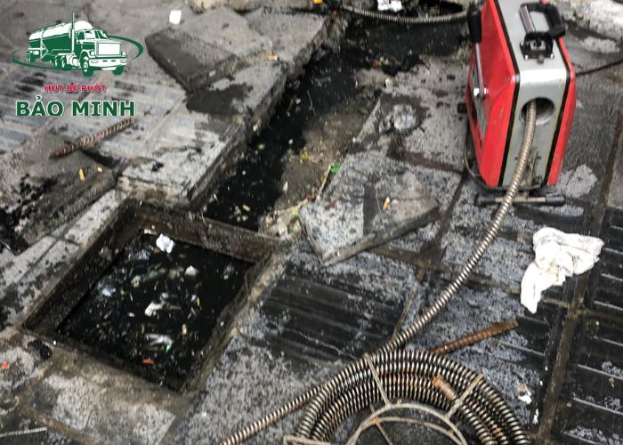 thông cống nghẹt dĩ an (4)