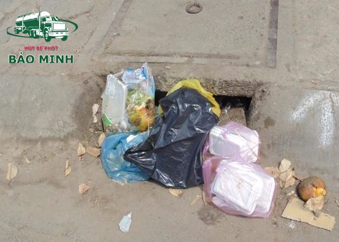 thông cống nghẹt tại thuận an (1)