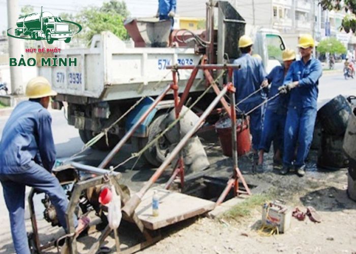 thông tắc cống tại thạch thất (4)