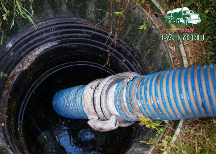 Hút bể phốt hết bao nhiêu (2)