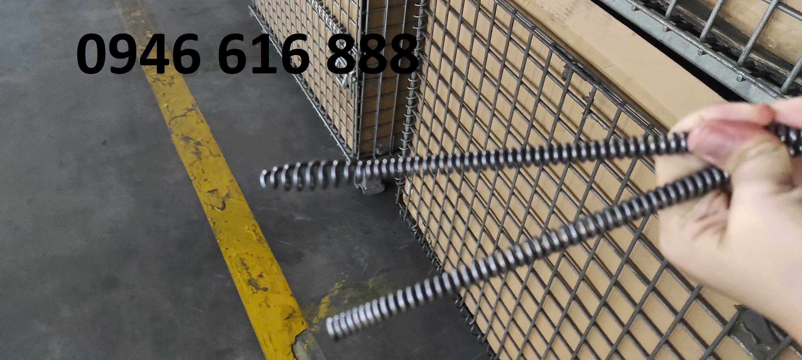 dây lò xo thông tắc