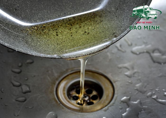 thông tắc cống Cầu Giấy (1) thông tắc cống Cầu Giấy (1)