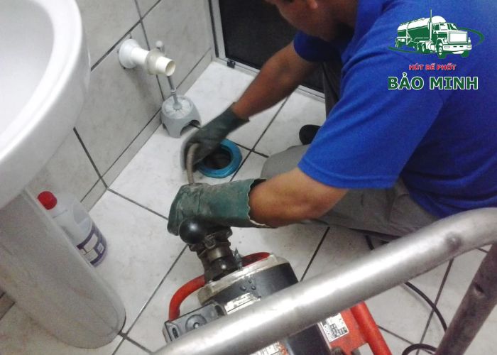 thông tắc cống Cầu Giấy (2) thông tắc cống Cầu Giấy (2)