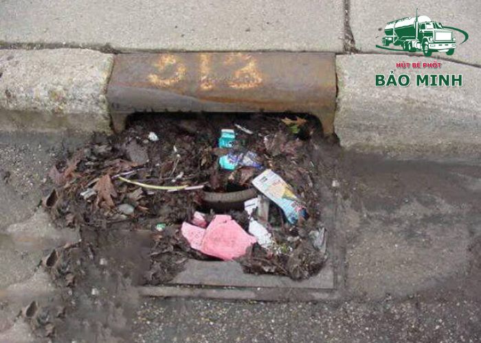 thông tắc cống Thanh Xuân (1)