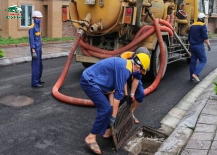 Hút bể phốt công nghệ cao Bắc Ninh (2) Hút bể phốt công nghệ cao Bắc Ninh (2)