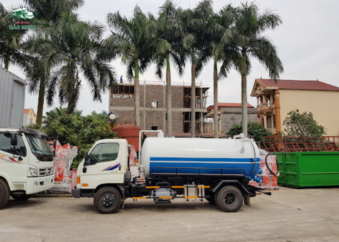 Hút bể phốt công nghệ cao Bắc Ninh (4) Hút bể phốt công nghệ cao Bắc Ninh (4)