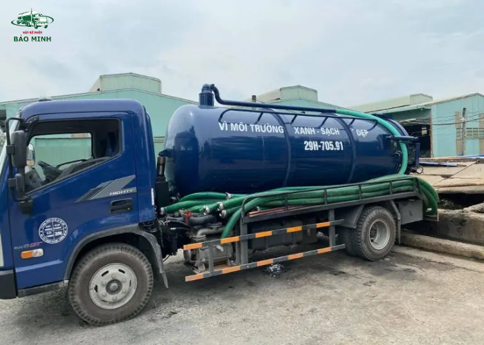 Hút bể phốt công nghệ cao Bắc Ninh (6) Hút bể phốt công nghệ cao Bắc Ninh (6)