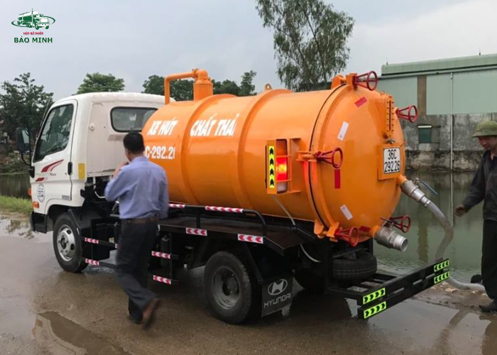 Hút bể phốt giá minh bạch Bắc Ninh (1)