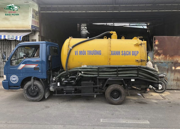 Hút Hầm Cầu TPHCM (1)