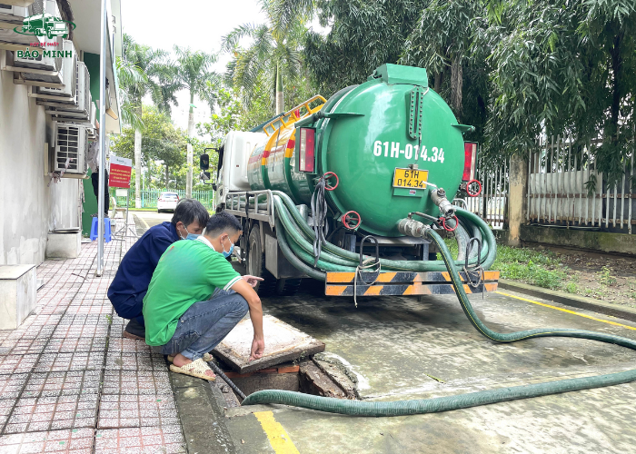 Hút bể phốt cho khách sạn (5)