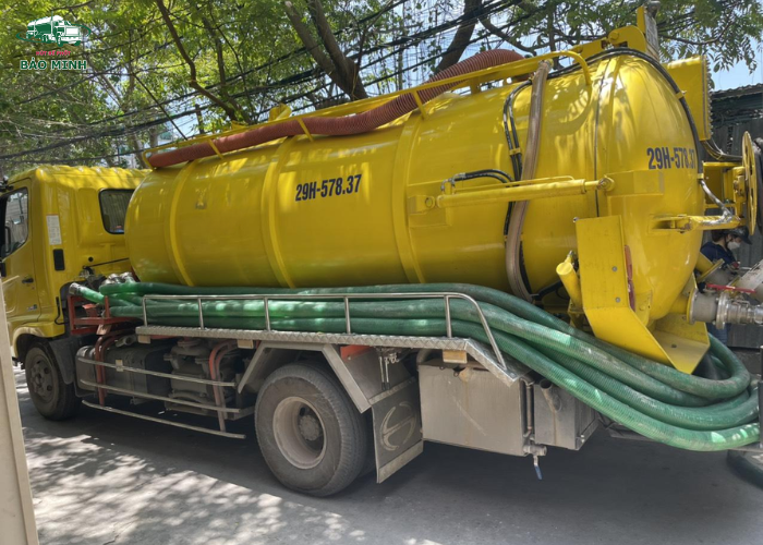 Hút bể phốt giá rẻ (3)