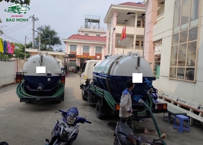 Thông Cống Nghẹt Quận 2 (2)