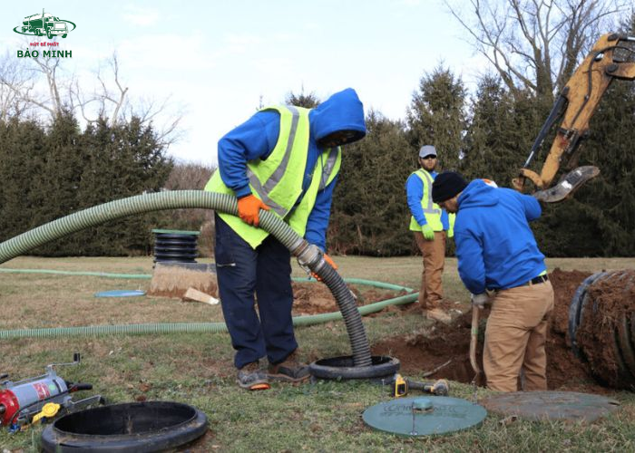 Vệ sinh bể phốt (2)