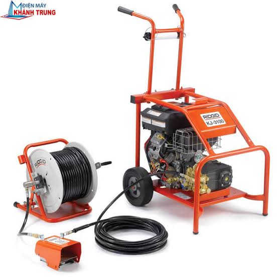 Công nghệ Hydro Jetting làm sạch cống công nghiệp. Nguồn: Điện Máy Khánh Trung