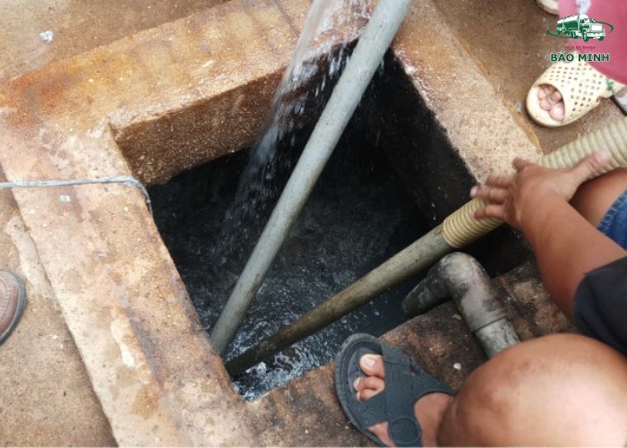 Bao lâu nên hút bể phốt một lần (3)