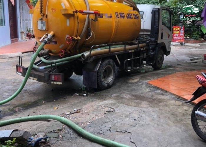 Cách tính khối lượng hút bể phốt chính xác