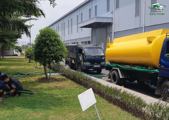 Dấu hiệu bể phốt bị đầy (3)