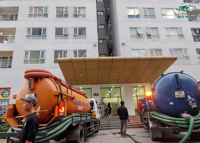 Hút bể phốt tòa nhà chung cư Bắc Ninh (3) Hút bể phốt tòa nhà chung cư Bắc Ninh (3)