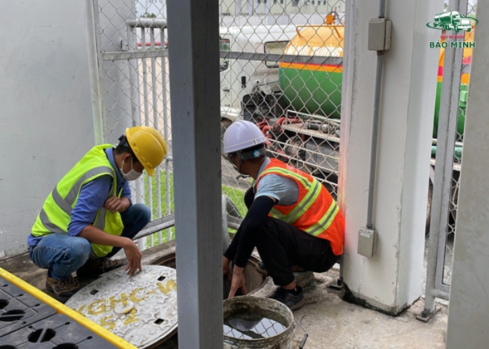 Tại sao hút bể phốt xong vẫn bị hôi (7)