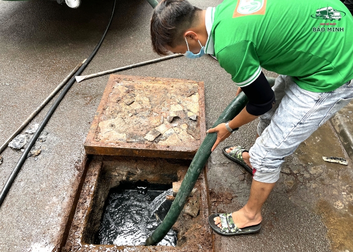 Thông tắc cống khu công nghiệp Bắc Ninh (7) Thông tắc cống khu công nghiệp Bắc Ninh (7)