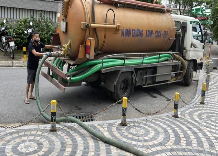 Bảo hành dịch vụ hút bể phốt bao lâu (2)