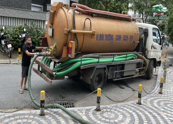Mấy năm nên hút bể phốt 1 lần (4)