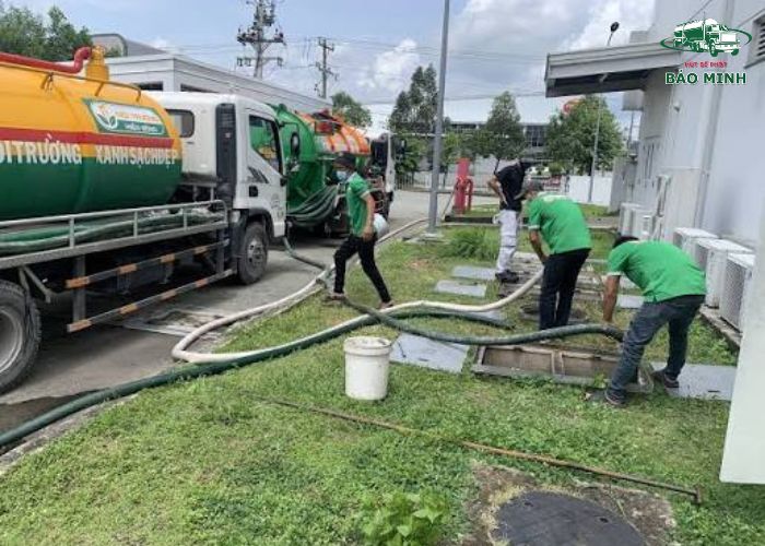 Xe hút bể phốt bao nhiêu khối (6)